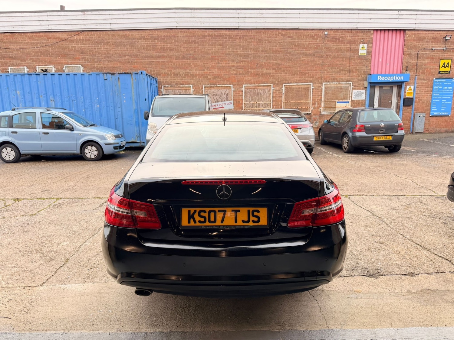 Used Mercedes-Benz E Class 2013 for sale - 77730561: Photo 5