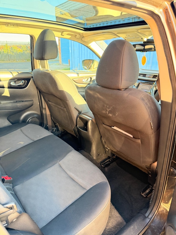Used Nissan Qashqai 2015 for sale - 76174724: Photo 10
