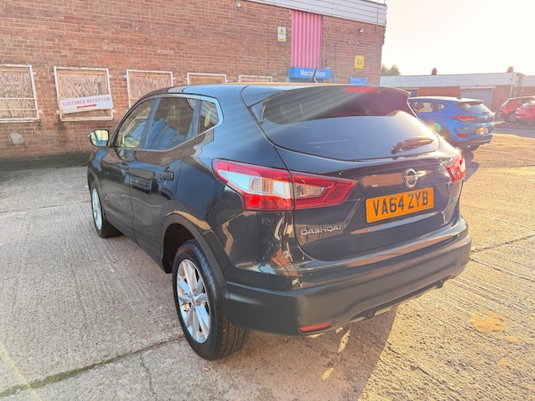 Used Nissan Qashqai 2015 for sale - 76174724: Photo 6