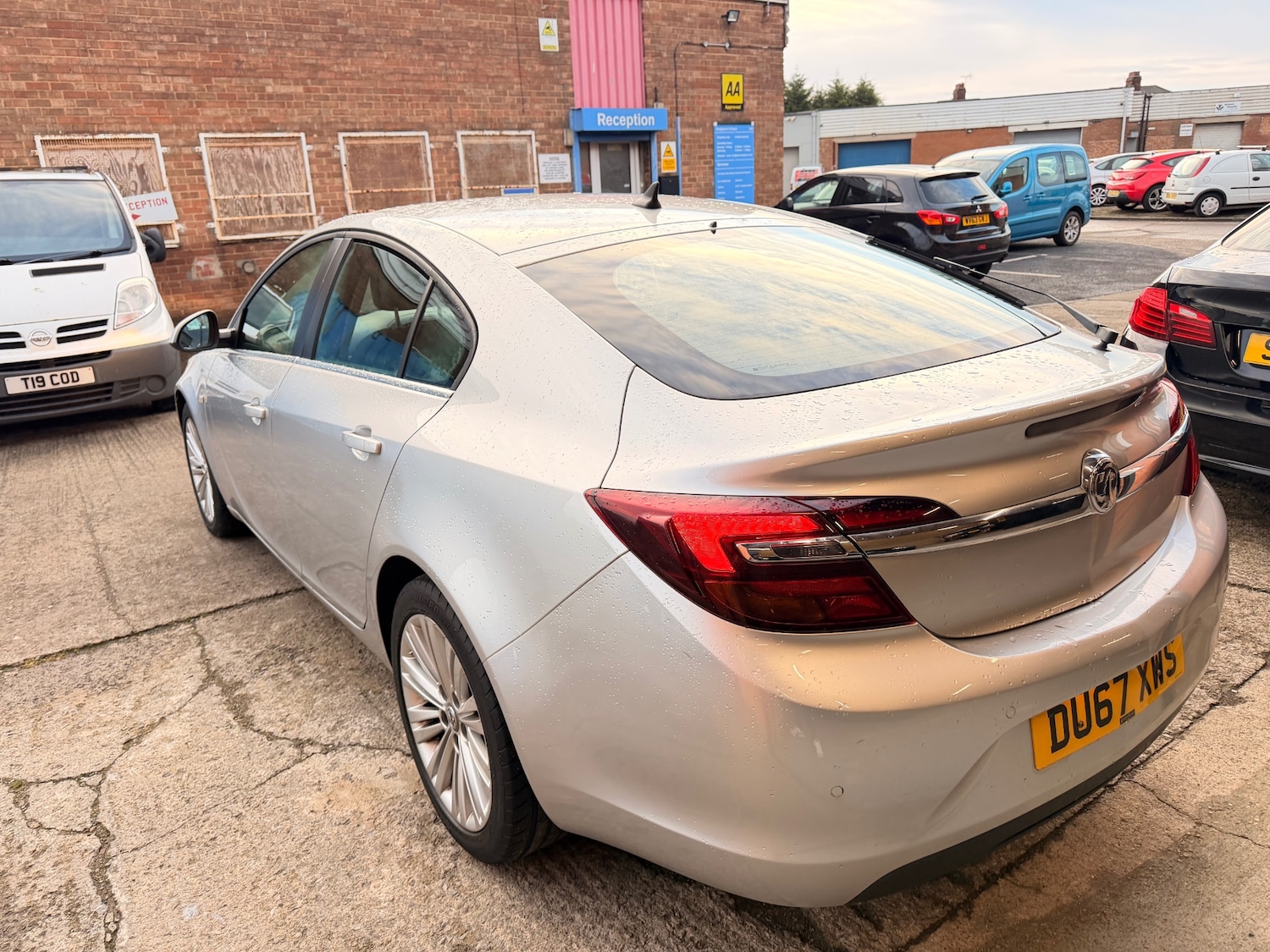 Used Vauxhall Insignia 2017 for sale - 76832889: Photo 8