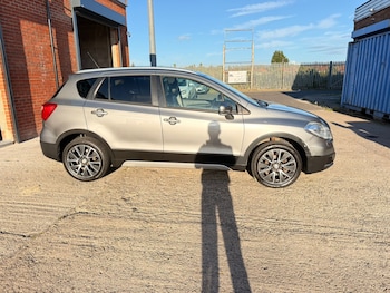 Used Suzuki SX4 S-Cross 2013 for sale - 76931671: Photo