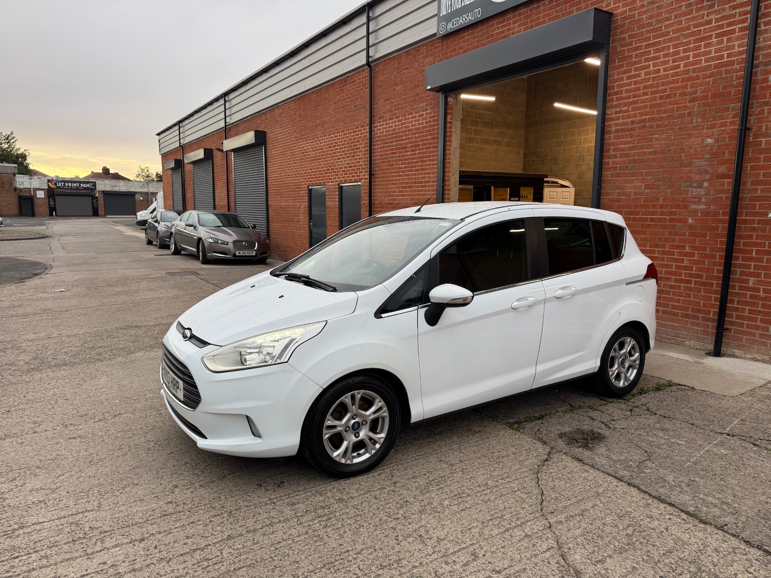 Used Ford B-MAX 2013 for sale - 76408339: Photo 5