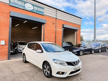Used Nissan Pulsar 2015 for sale - 76931665: Photo