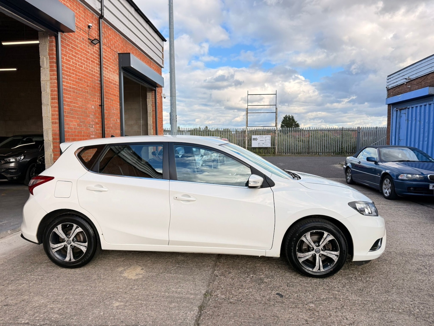 Used Nissan Pulsar 2015 for sale - 76931665: Photo 3