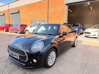 Used MINI Hatch 2015 for sale - 76283043: Photo