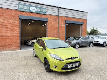 Used Ford Fiesta 2011 for sale - 76792396: Photo