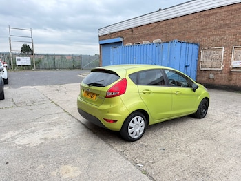 Used Ford Fiesta 2011 for sale - 76792396: Photo