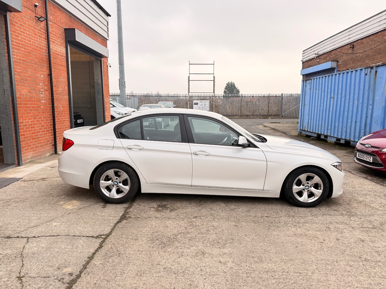 Used BMW 3 Series 2013 for sale - 77319958: Photo 3