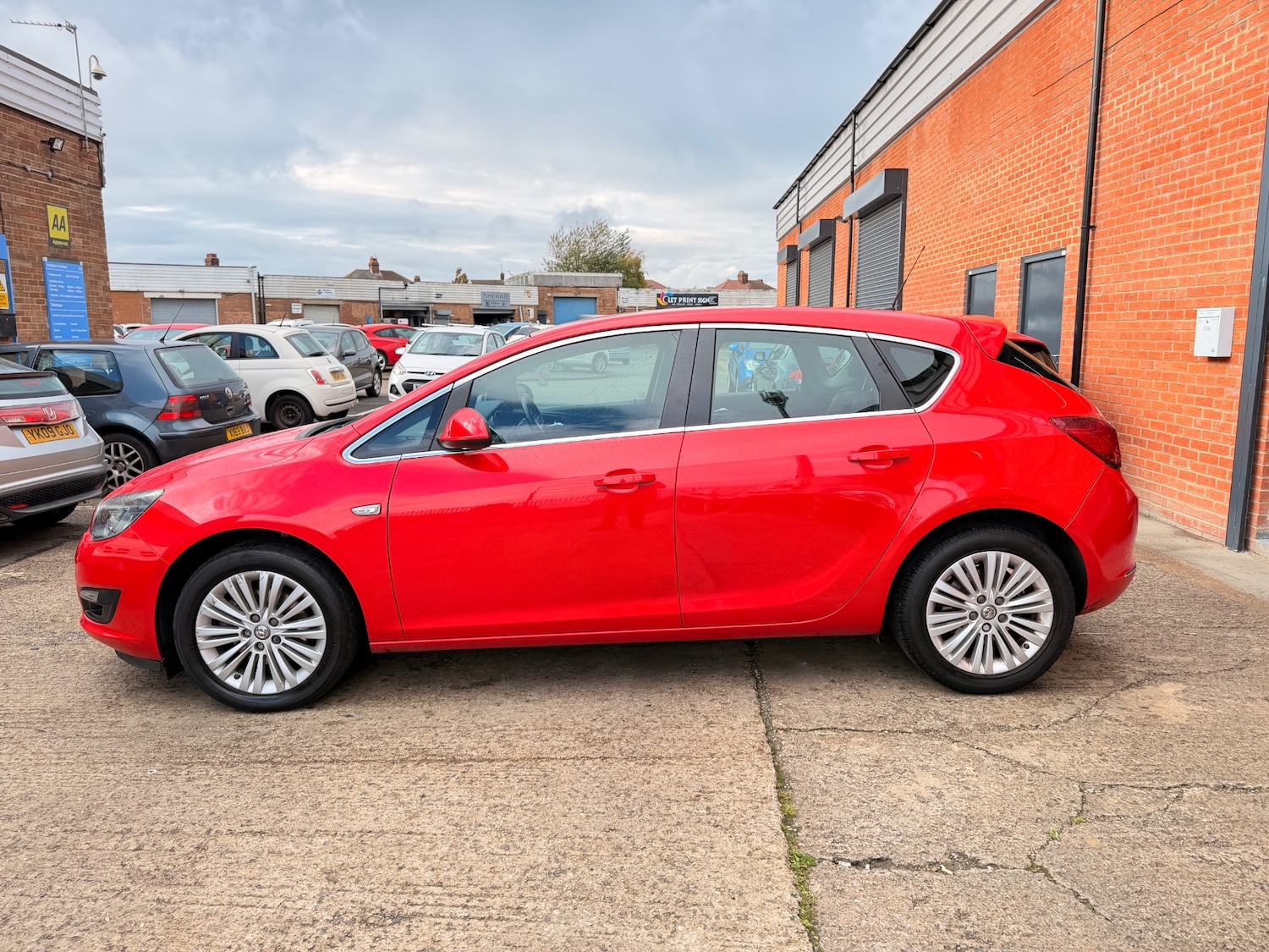 Used Vauxhall Astra 2014 for sale - 76421816: Photo 6