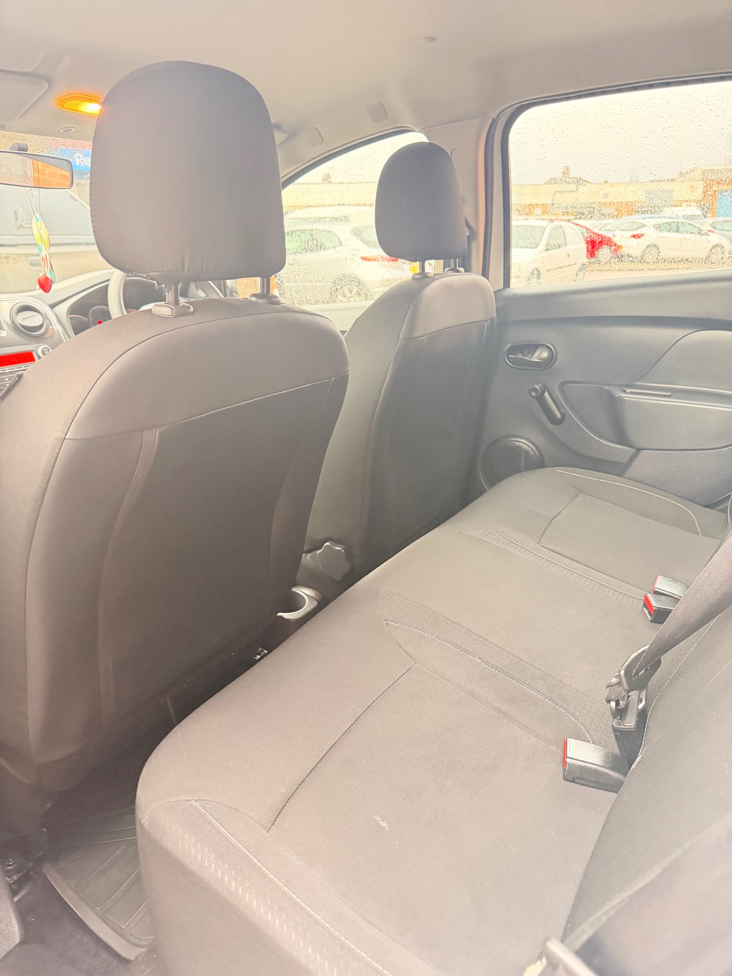 Used Dacia Sandero 2017 for sale - 77375850: Photo 9