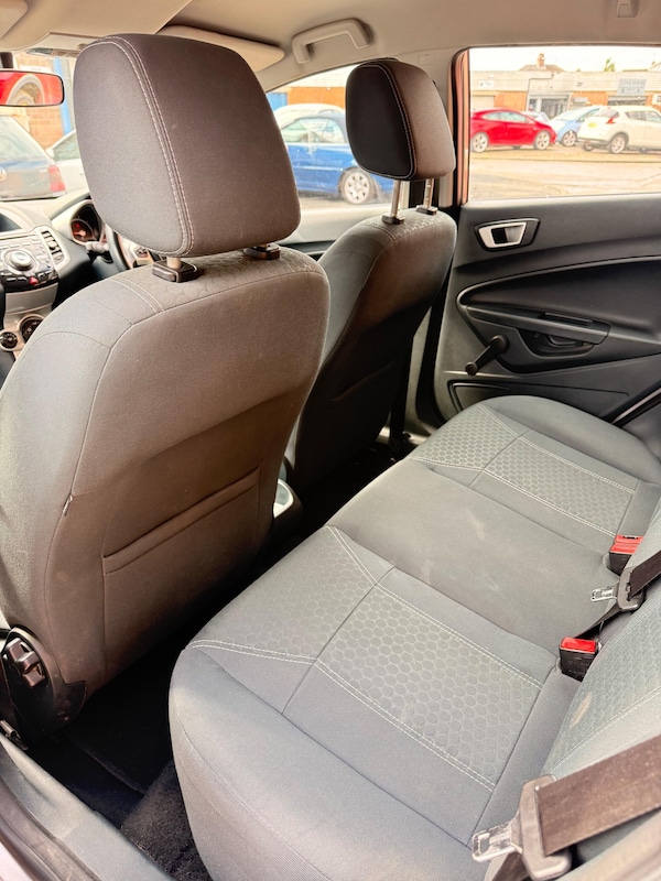 Used Ford Fiesta 2012 for sale - 76059446: Photo 13