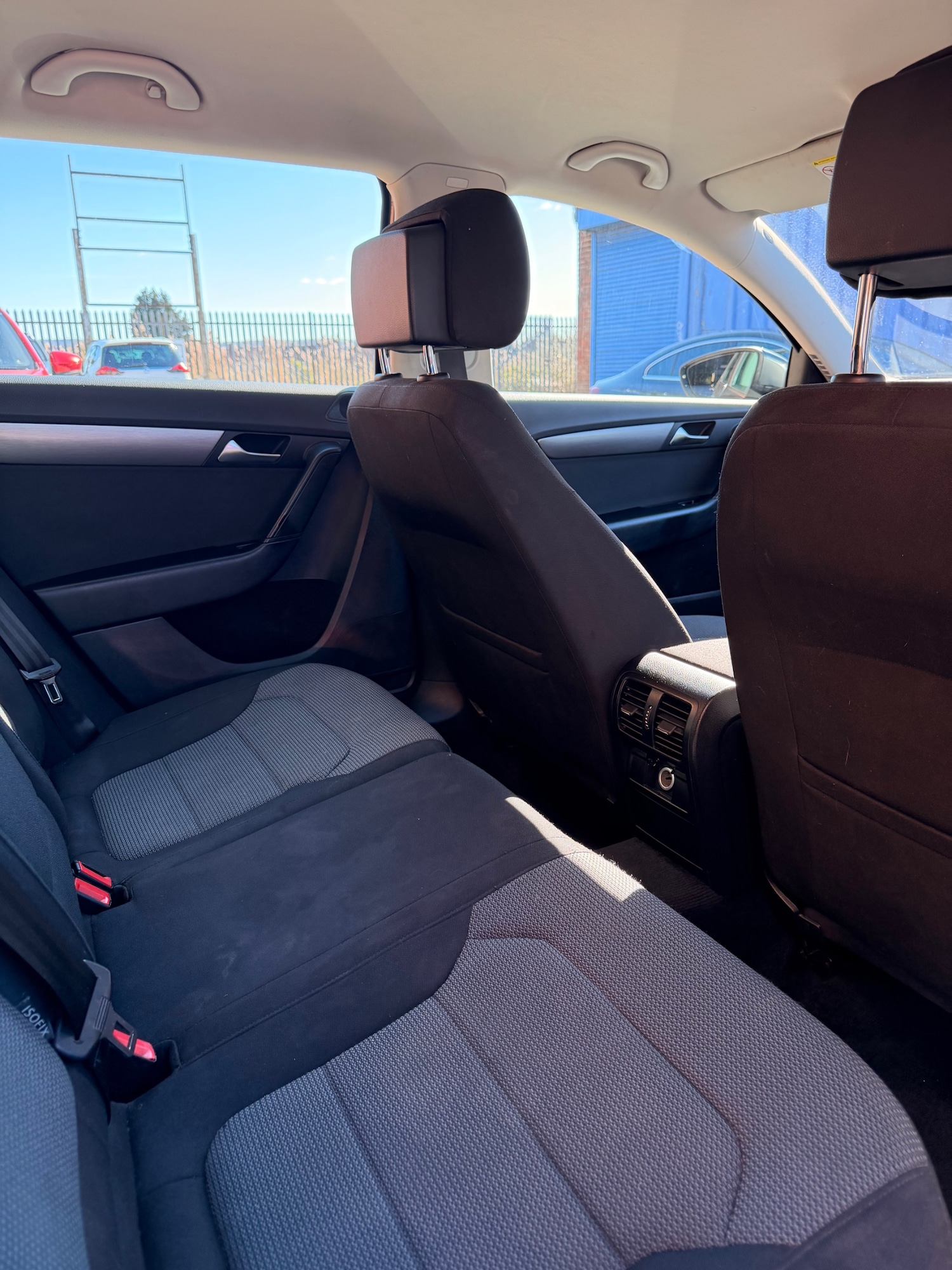 Used Volkswagen Passat 2013 for sale - 78025839: Photo 12