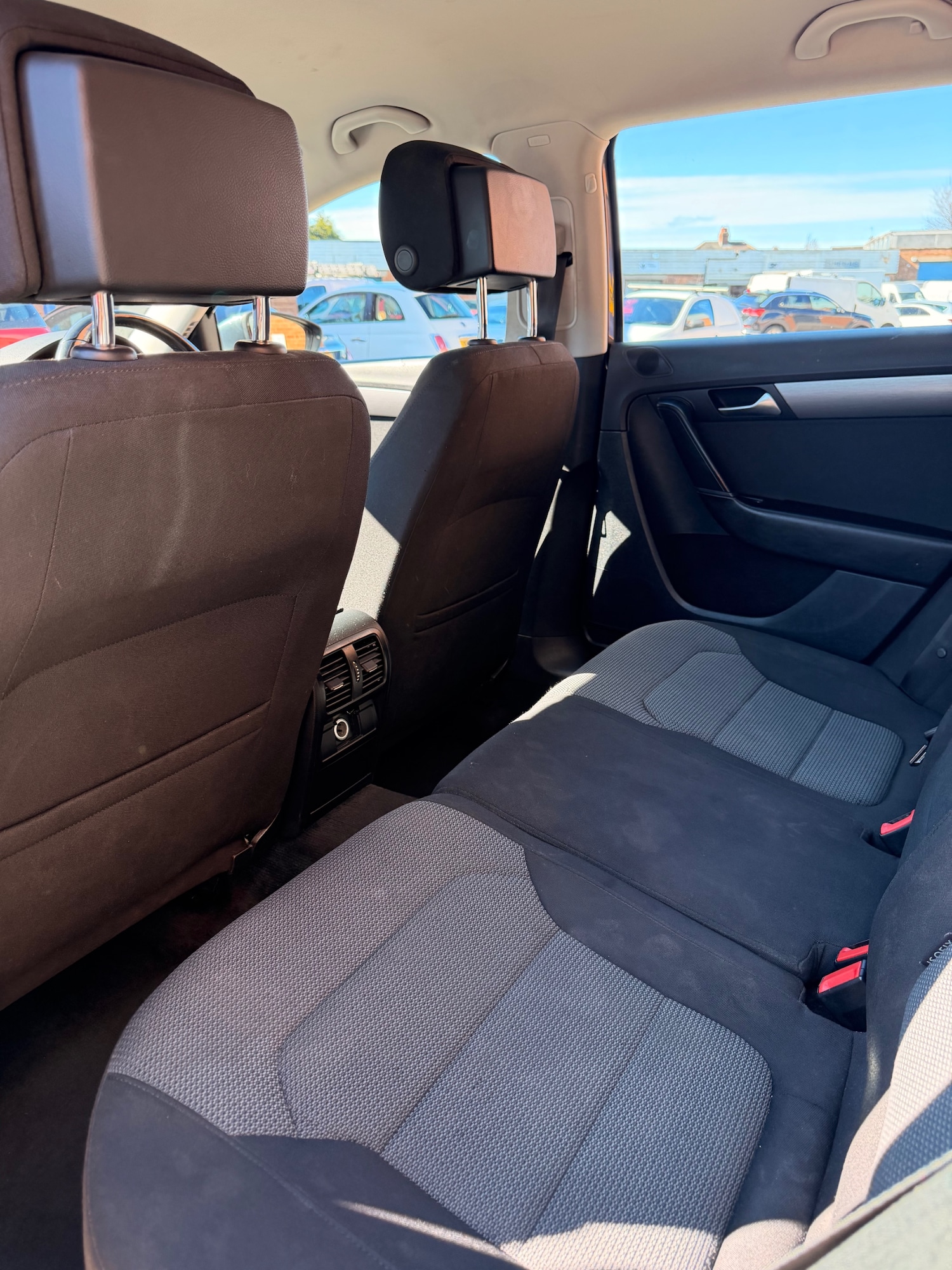 Used Volkswagen Passat 2013 for sale - 78025839: Photo 13