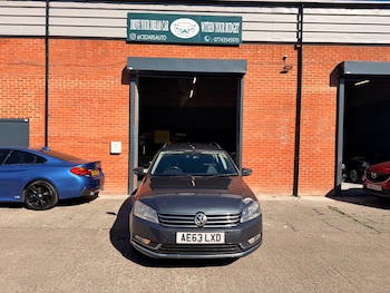 Used Volkswagen Passat 2013 for sale - 78025839: Photo