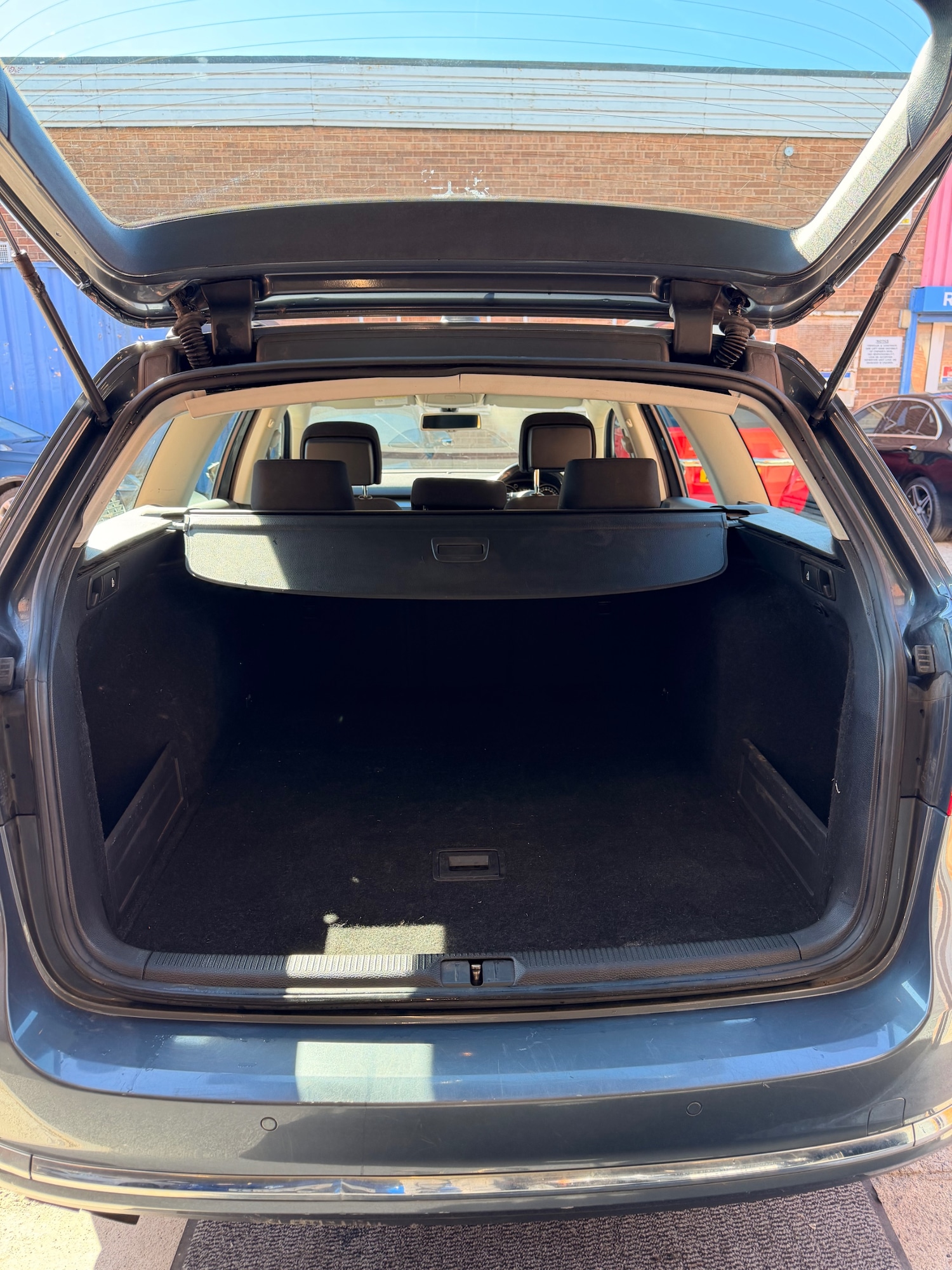 Used Volkswagen Passat 2013 for sale - 78025839: Photo 9