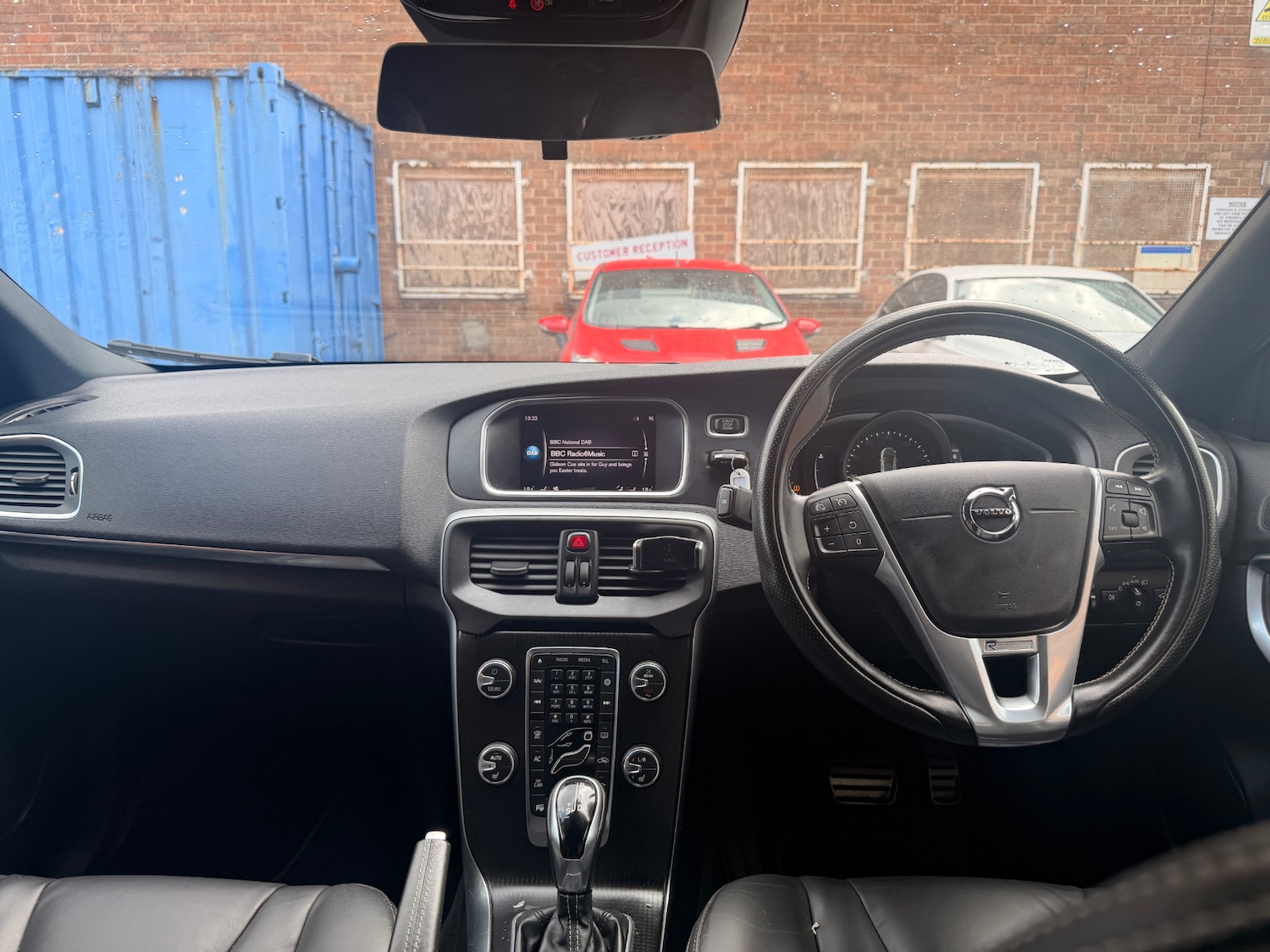 Used Volvo V40 2018 for sale - 78139940: Photo 14