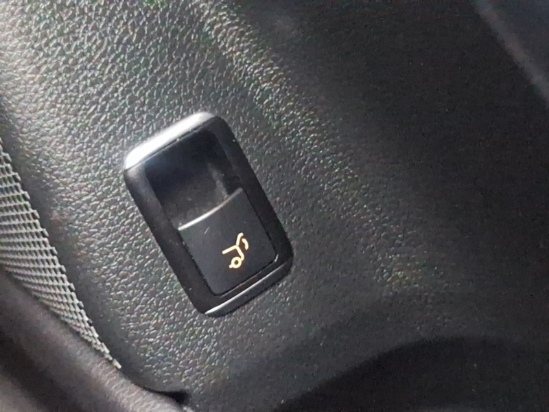 Used Mercedes-Benz GLA 2016 for sale - 76435199: Photo 14