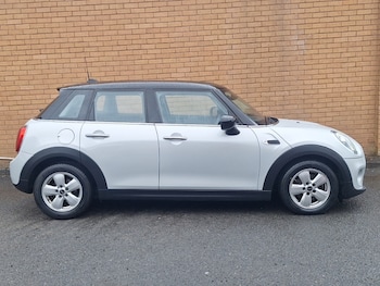 Used MINI Hatch 2020 for sale - 78751207: Photo