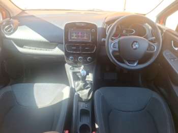 Used Renault Clio 2017 for sale - 74919834: Photo
