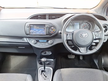 Used Toyota Yaris 2020 for sale - 75686931: Photo