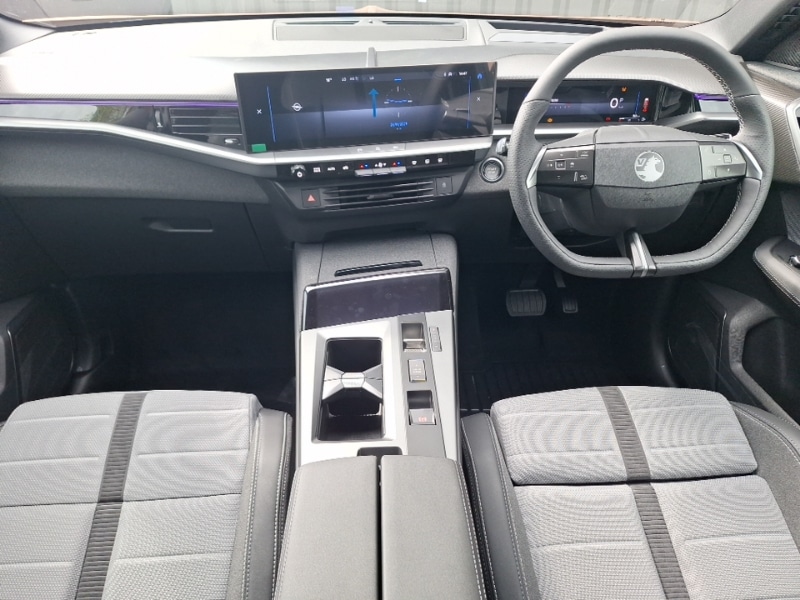 Used Vauxhall Grandland 2025 for sale - 76947432: Photo 2