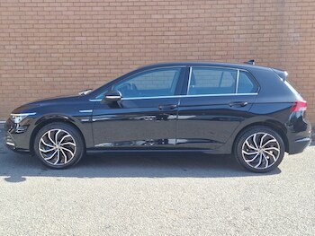 Used Volkswagen Golf 2021 for sale - 78693229: Photo