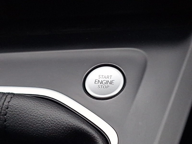 Used Volkswagen Golf 2022 for sale - 76282000: Photo 12