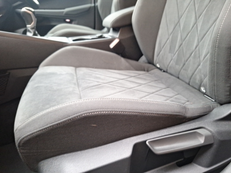 Used Volkswagen Golf 2022 for sale - 76282000: Photo 5