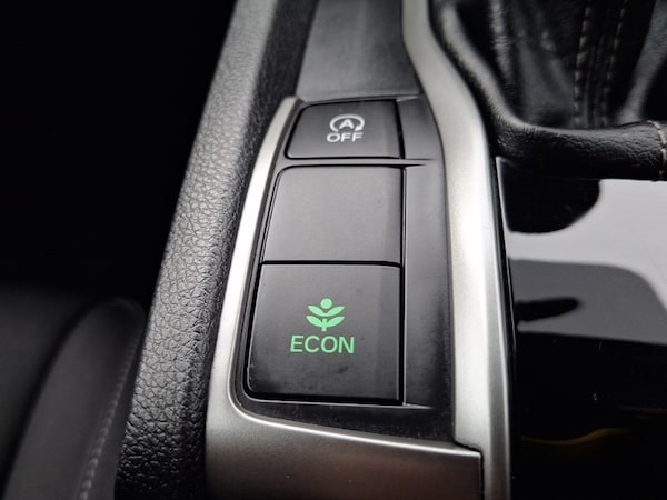 Used Honda Civic 2019 for sale - 76208209: Photo 17