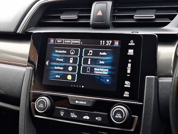 Used Honda Civic 2019 for sale - 76208209: Photo 19