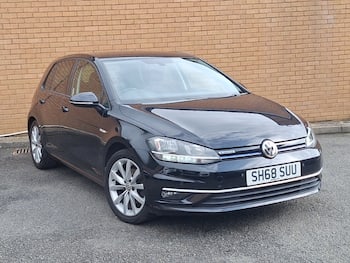 Used Volkswagen Golf 2018 for sale - 79857808: Photo