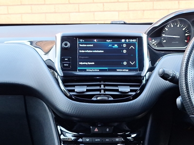 Used Peugeot 208 2019 for sale - 76906496: Photo 10