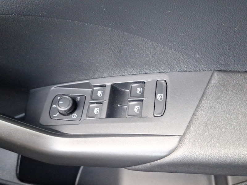 Used Volkswagen T-Cross 2022 for sale - 76294221: Photo 19