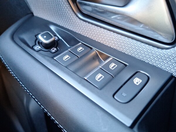 Used Vauxhall Grandland 2025 for sale - 76155720: Photo 12