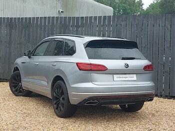Used Volkswagen Touareg 2021 for sale - 79630996: Photo