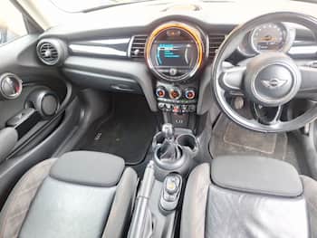 Used MINI Hatch 2018 for sale - 79811466: Photo