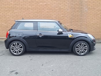 Used MINI Hatch 2018 for sale - 79811466: Photo