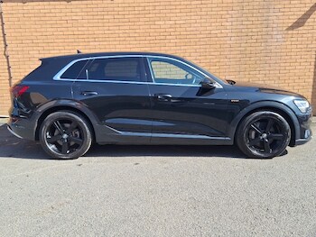 Used Audi e-tron 2019 for sale - 78202611: Photo