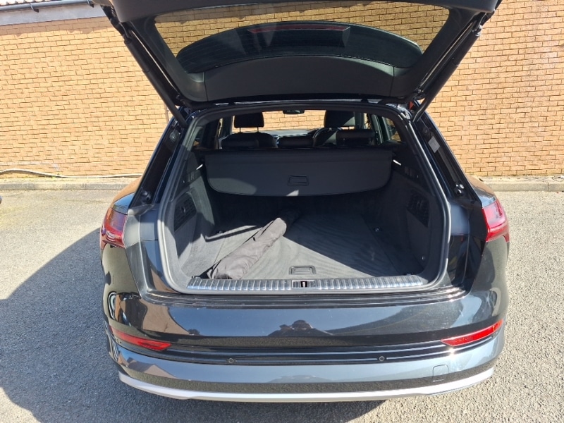 Used Audi e-tron 2019 for sale - 78202611: Photo 8