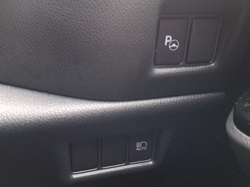 Used Toyota C-HR 2020 for sale - 77055210: Photo 13