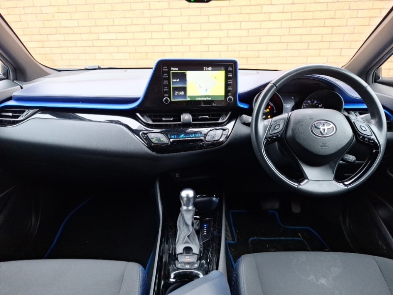 Used Toyota C-HR 2020 for sale - 77055210: Photo 2