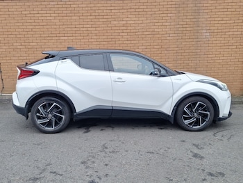 Used Toyota C-HR 2020 for sale - 77055210: Photo