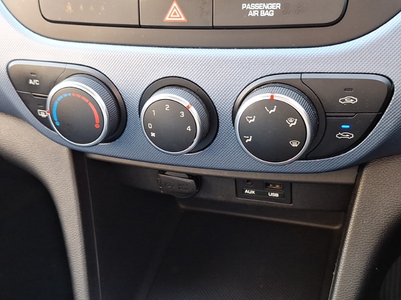 Used Hyundai i10 2017 for sale - 77751209: Photo 19