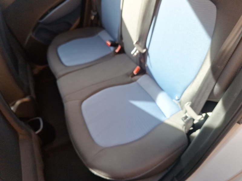 Used Hyundai i10 2017 for sale - 77751209: Photo 6