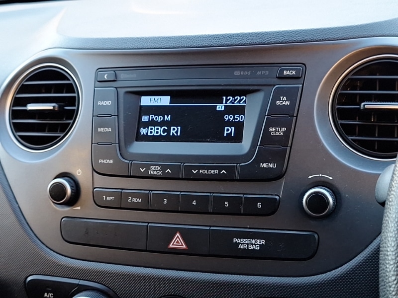 Used Hyundai i10 2017 for sale - 77150066: Photo 13