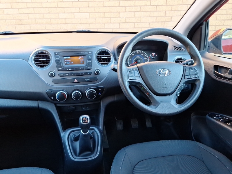 Used Hyundai i10 2017 for sale - 77150066: Photo 7