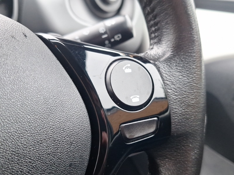 Used Toyota AYGO 2019 for sale - 77979377: Photo 17