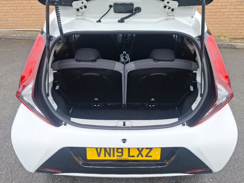 Used Toyota AYGO 2019 for sale - 77979377: Photo 8