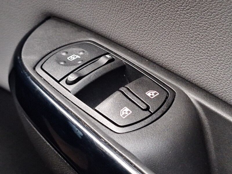 Used Vauxhall Corsa 2017 for sale - 76325673: Photo 19