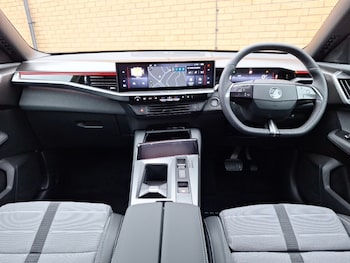 Used Vauxhall Grandland 2025 for sale - 76195754: Photo 2